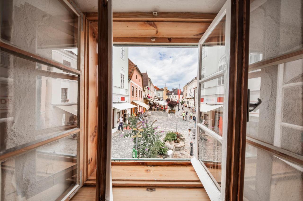 Ferienwohnung Alter Brotladen Melk Exterior photo